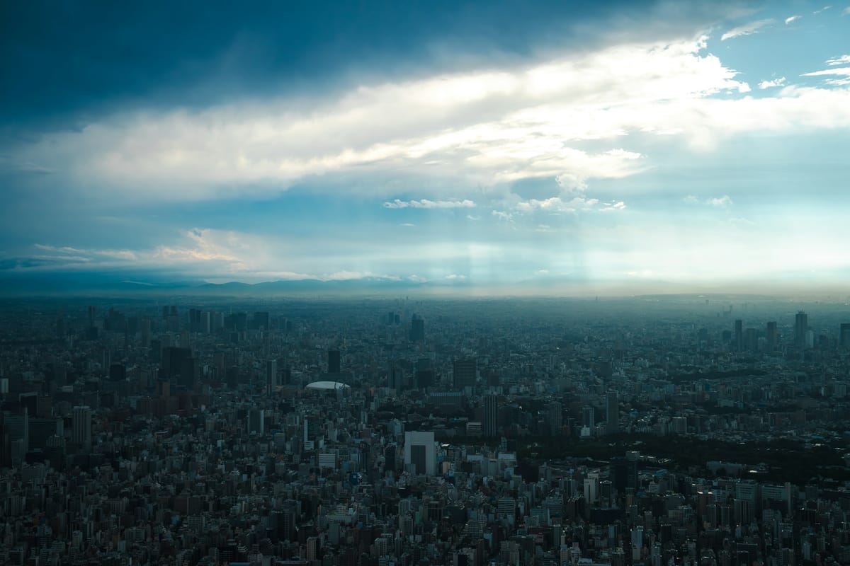 日本国憲法には国の理想の姿がすでに描かれている